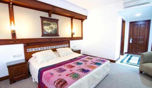 Deluxe Double Room with Sea View