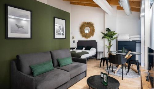 Apartment with Terrace