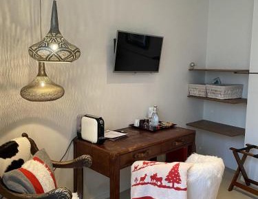 Double Room with Private Bathroom