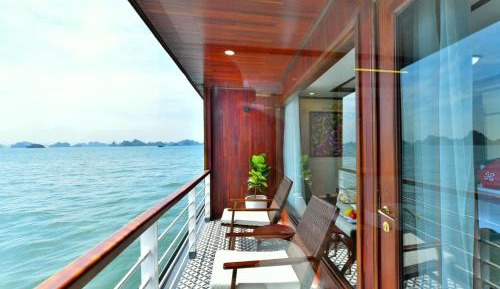 Delta Suite with Private Balcony