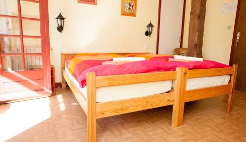 Apartment (2 Adults + 2 Children)