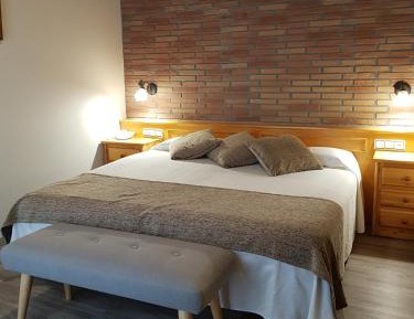 Large Single Room