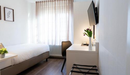 Single Room with Private Bathroom