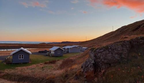 Bungalow with Patio and Private Entrance