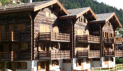 Two-Bedroom Apartment with Mountain View / A 01