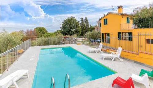 Two-Bedroom Holiday Home