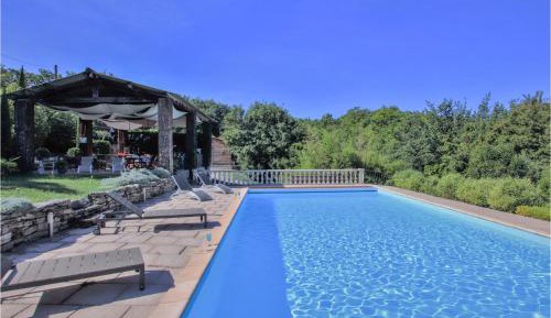 Two-Bedroom Holiday Home