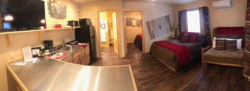 Room #9 - One Bedroom Suite 