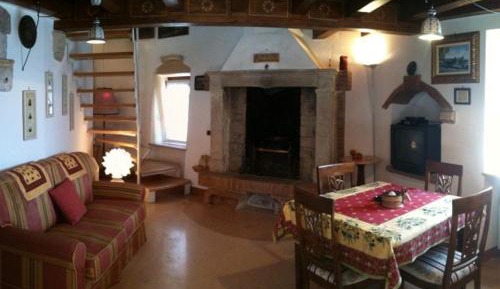 Studio - Split Level