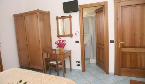 Quadruple Room with Sea View