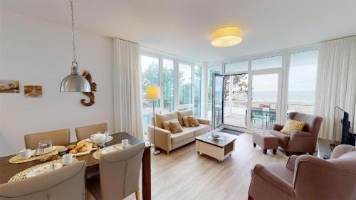 Apartment with Sea View