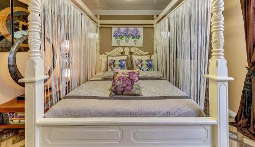 Studio Apartment with Sea View