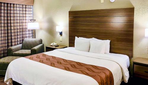 King Room - Non-Smoking