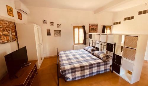 Double Room with External Private Bathroom