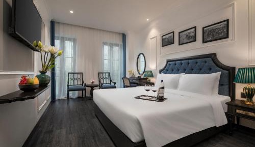 Deluxe Double or Twin Room with City View