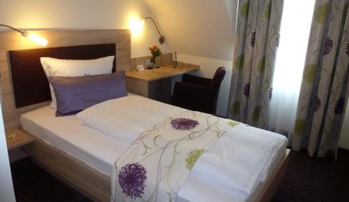 Single Room with Bathroom