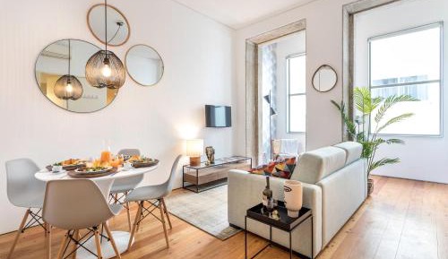 Deluxe Apartment with Patio view