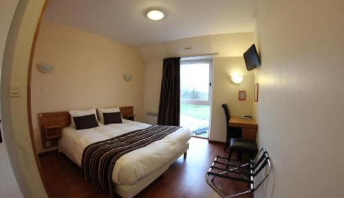 Double Room - Non-Smoking 