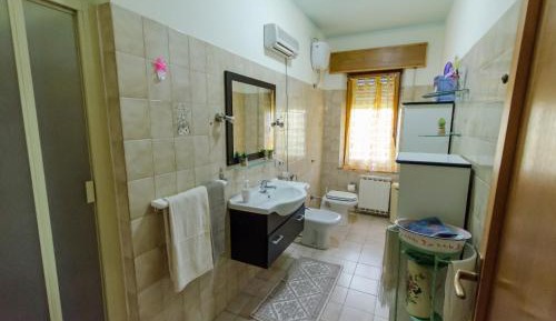 Double or Twin Room with Shared Bathroom