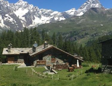 One-Bedroom Chalet