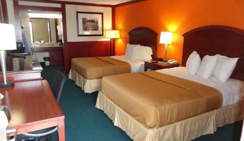 Queen Room with Two Queen Beds - Non-Smoking