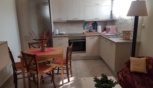 Semi-basement Two-Bedroom Apartment