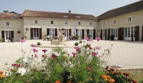 Holiday Home (10 Adults)