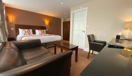 Superior King Room