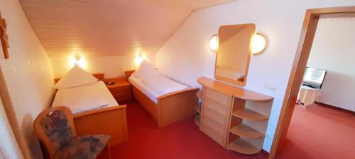 Large Twin Room