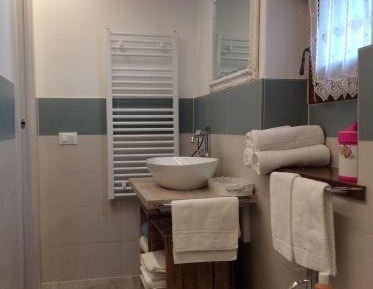 Double or Twin Room with Private Bathroom