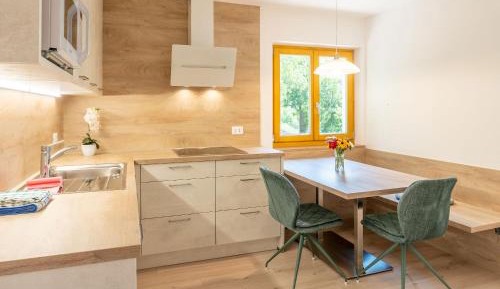 Two-Bedroom Apartment (4 Adults)