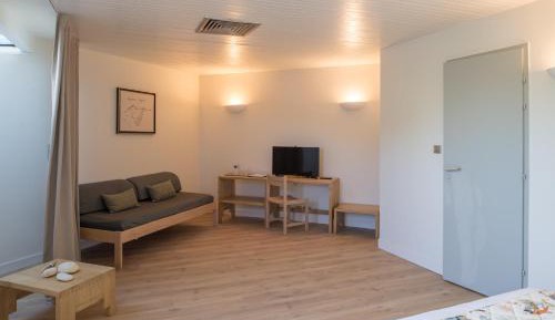 Superior Comfort Room