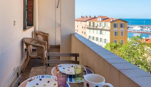 Apartment with Terrace
