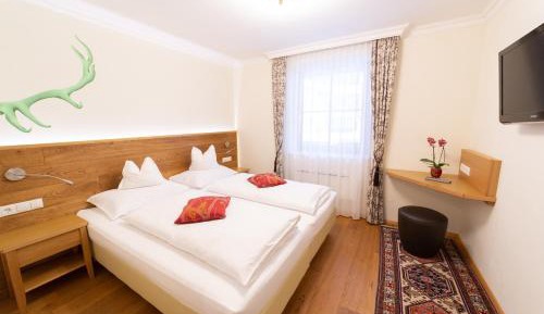 One-Bedroom Apartment (2 - 4 Adults)