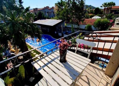 Double Room with Pool View
