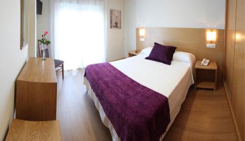 Double or Twin Room with Balcony