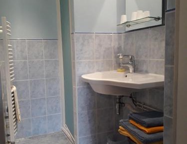 Comfort Triple Room with Shower