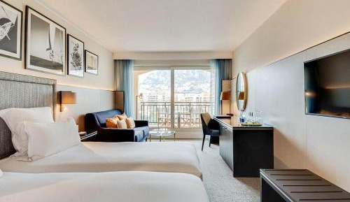 Family Connecting Rooms