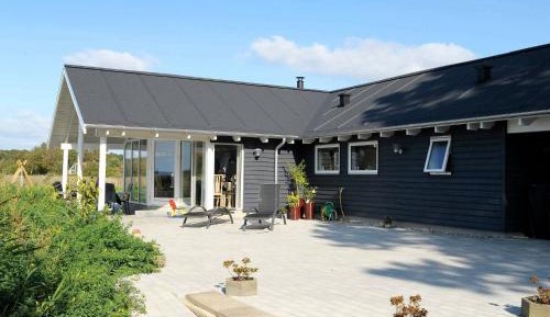 Five-Bedroom Holiday Home