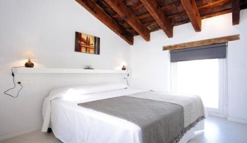 Two-Bedroom Penthouse Apartment