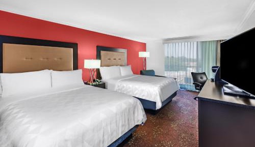 Double Room with Two Double Beds - Pool View - Non-Smoking