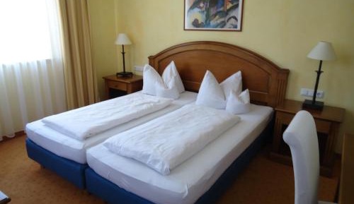 Small Double Room