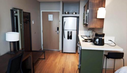 Queen Studio Suite