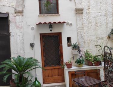 One-Bedroom Apartment (2 Adults) - Split Level