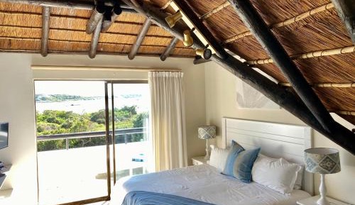 Double or Twin Room with Sea View