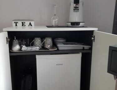 Deluxe Studio