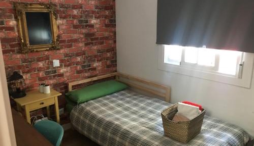 Single Room with Shared Bathroom
