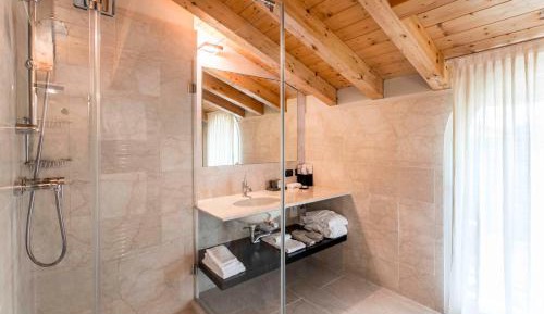 One-Bedroom Apartment - Separate Building