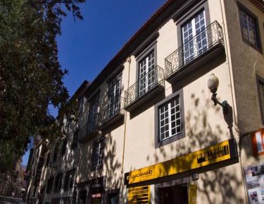 One-Bedroom Apartment (4 Adults)