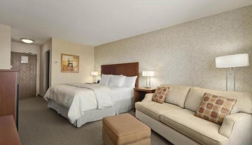 King Room - Non-Smoking